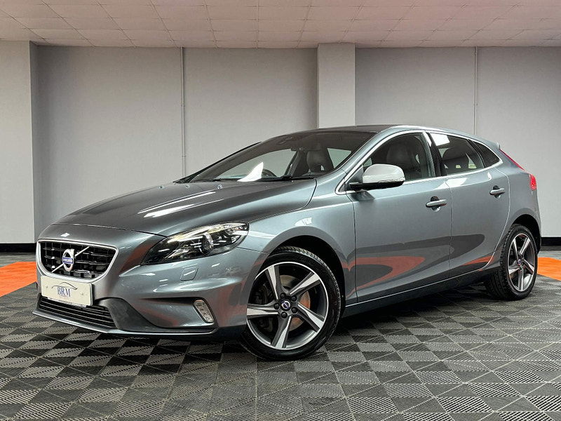 Volvo V40 2.0 D4 R-Design Lux Nav Auto Euro 6 (s/s) 5dr 5dr Automatic 2024