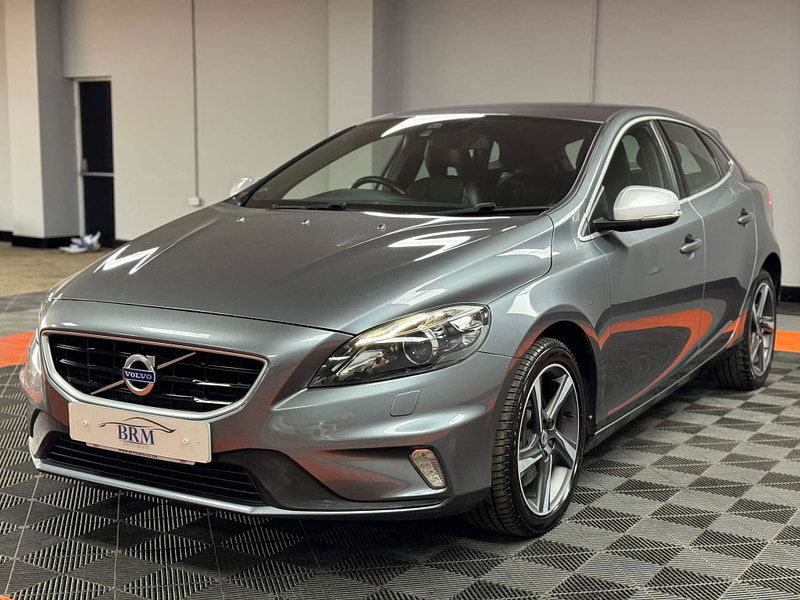 Volvo V40 2.0 D4 R-Design Lux Nav Auto Euro 6 (s/s) 5dr 5dr Automatic 2024