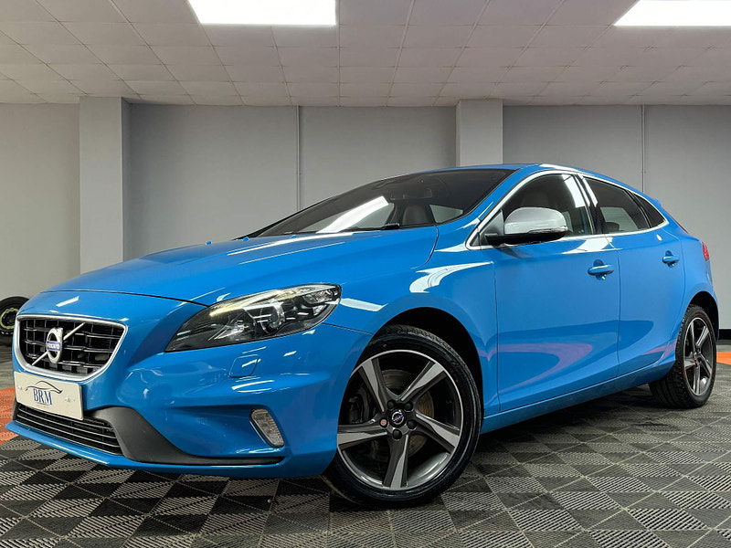 Volvo V40 2.0 D4 R-Design Lux Nav Euro 6 (s/s) 5dr 5dr Manual 2025
