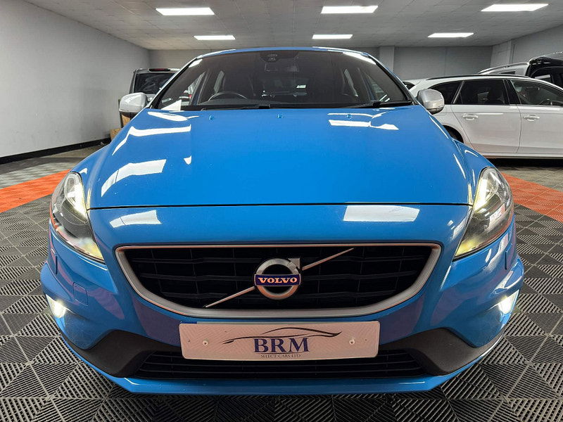 Volvo V40 2.0 D4 R-Design Lux Nav Euro 6 (s/s) 5dr 5dr Manual 2025