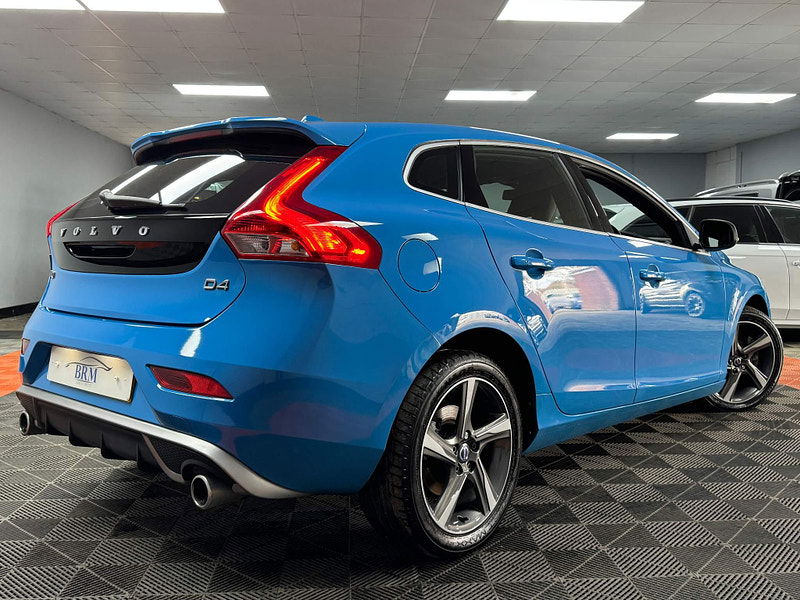 Volvo V40 2.0 D4 R-Design Lux Nav Euro 6 (s/s) 5dr 5dr Manual 2025