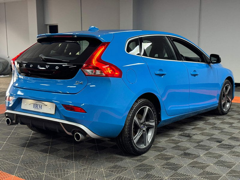 Volvo V40 2.0 D4 R-Design Lux Nav Euro 6 (s/s) 5dr 5dr Manual 2025