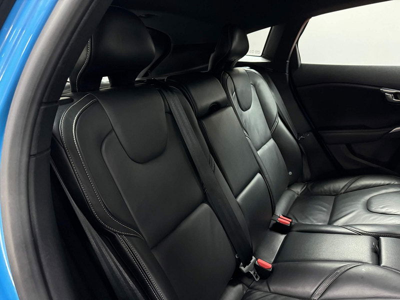 Volvo V40 2.0 D4 R-Design Lux Nav Euro 6 (s/s) 5dr 5dr Manual 2025