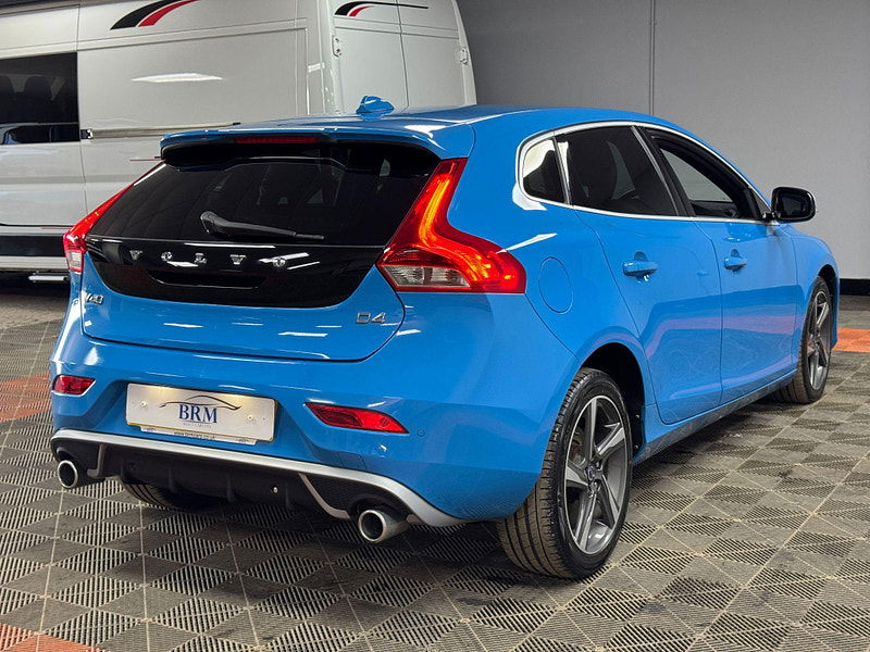 Volvo V40 2.0 D4 R-Design Lux Nav Euro 6 (s/s) 5dr 5dr Manual 2025