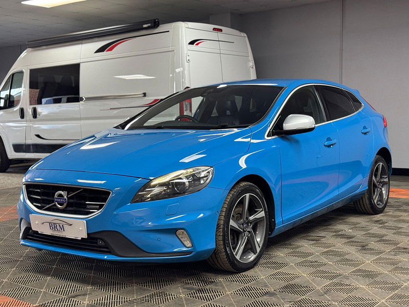 Volvo V40 2.0 D4 R-Design Lux Nav Euro 6 (s/s) 5dr 5dr Manual 2025