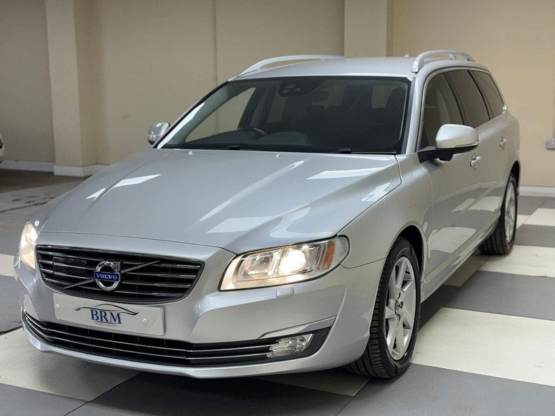 Volvo V70 2.4 D5 SE Lux Geartronic Euro 5 5dr 5dr Automatic 2024
