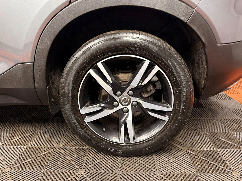 Volvo XC40 2.0 D3 R-Design Auto Euro 6 (s/s) 5dr 5dr Automatic 2026