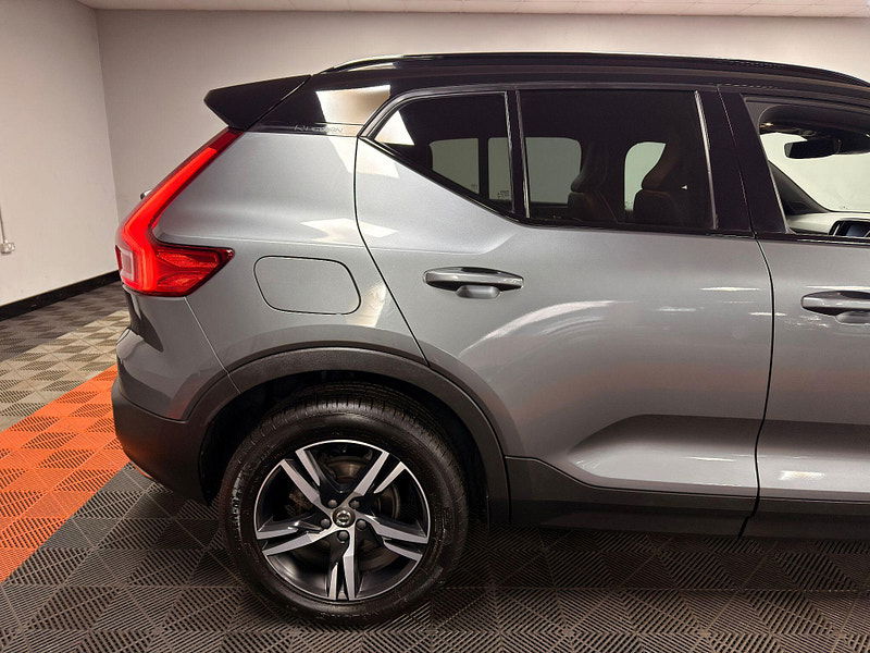 Volvo XC40 2.0 D3 R-Design Auto Euro 6 (s/s) 5dr 5dr Automatic 2026