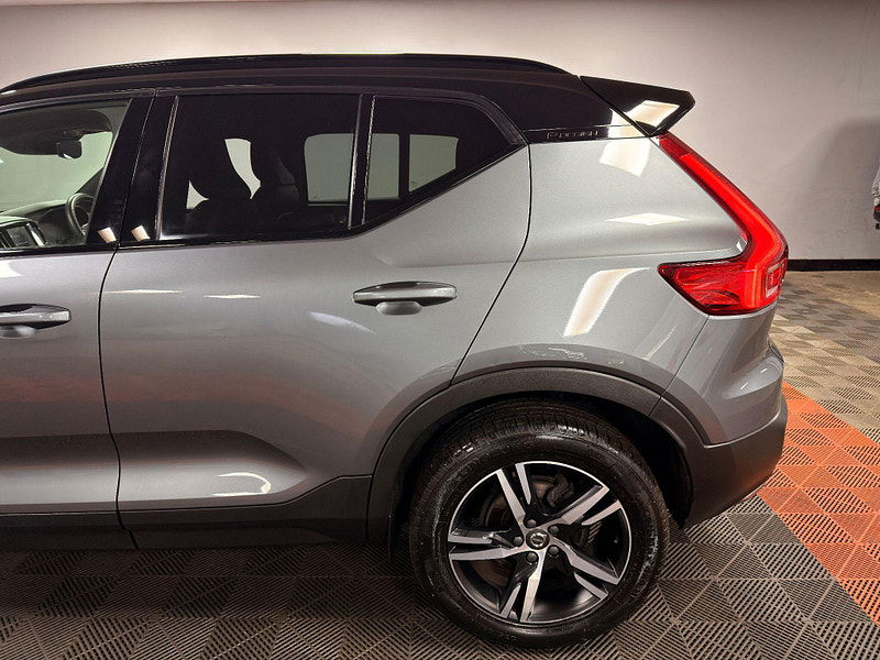 Volvo XC40 2.0 D3 R-Design Auto Euro 6 (s/s) 5dr 5dr Automatic 2026