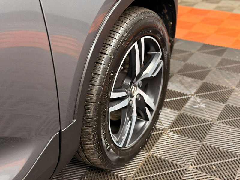 Volvo XC40 2.0 D3 R-Design Auto Euro 6 (s/s) 5dr 5dr Automatic 2026