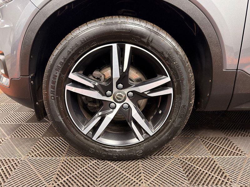 Volvo XC40 2.0 D3 R-Design Auto Euro 6 (s/s) 5dr 5dr Automatic 2026