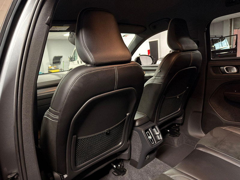 Volvo XC40 2.0 D3 R-Design Auto Euro 6 (s/s) 5dr 5dr Automatic 2026