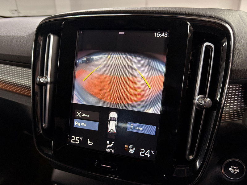 Volvo XC40 2.0 D3 R-Design Auto Euro 6 (s/s) 5dr 5dr Automatic 2026