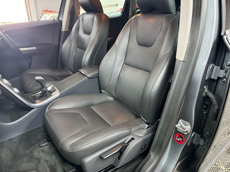 Volvo XC60 2.0 D4 SE Lux Nav Euro 6 (s/s) 5dr 5dr Manual 2025