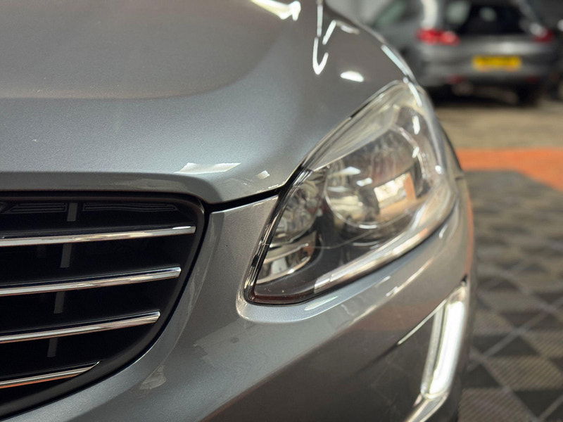 Volvo XC60 2.0 D4 SE Nav Auto Euro 6 (s/s) 5dr 5dr Automatic 2025