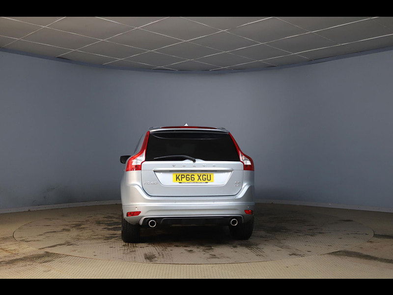 Volvo XC60 2.4 D5 R-Design Lux Nav AWD Euro 6 (s/s) 5dr 5dr Manual 2025