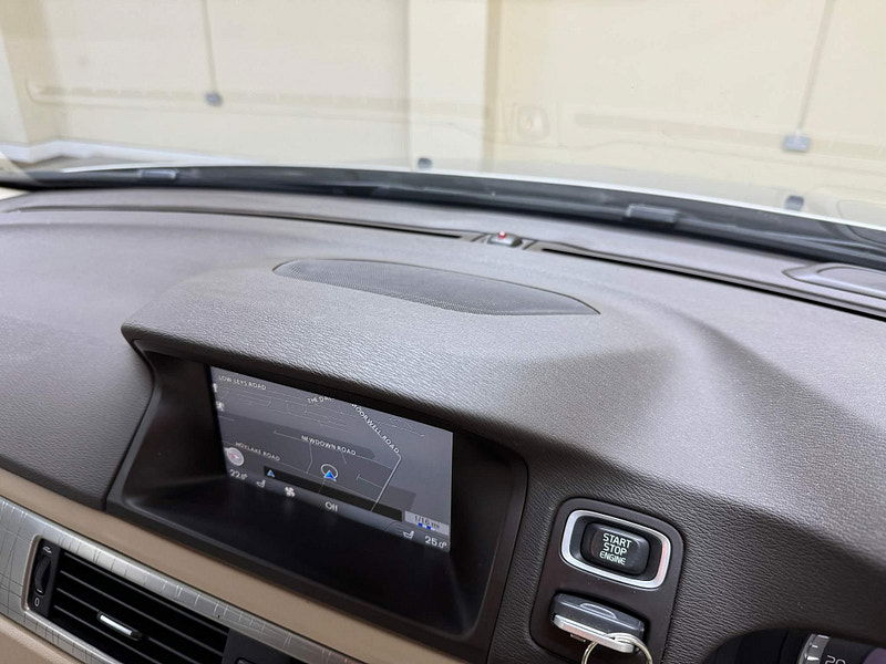 Volvo XC70 2.0 D4 SE Nav Geartronic Euro 5 5dr 5dr Automatic 2025