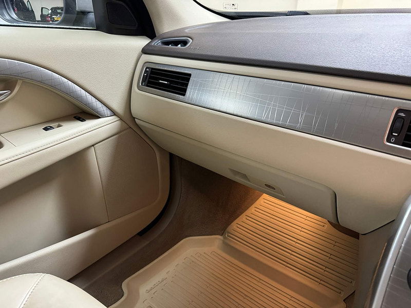 Volvo XC70 2.0 D4 SE Nav Geartronic Euro 5 5dr 5dr Automatic 2025