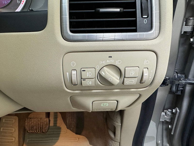 Volvo XC70 2.0 D4 SE Nav Geartronic Euro 5 5dr 5dr Automatic 2025