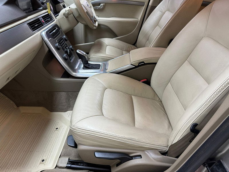 Volvo XC70 2.0 D4 SE Nav Geartronic Euro 5 5dr 5dr Automatic 2025