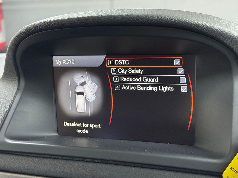 Volvo XC70 2.4 D4 SE Lux Geartronic AWD Euro 5 5dr 5dr Automatic 2025