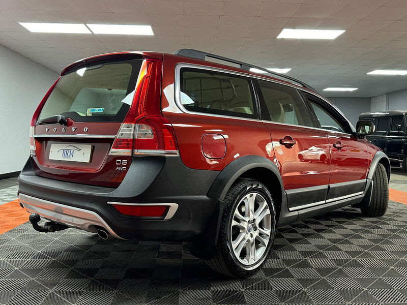 Volvo XC70 2.4 D5 SE Lux Geartronic AWD Euro 5 5dr 5dr Automatic 2024