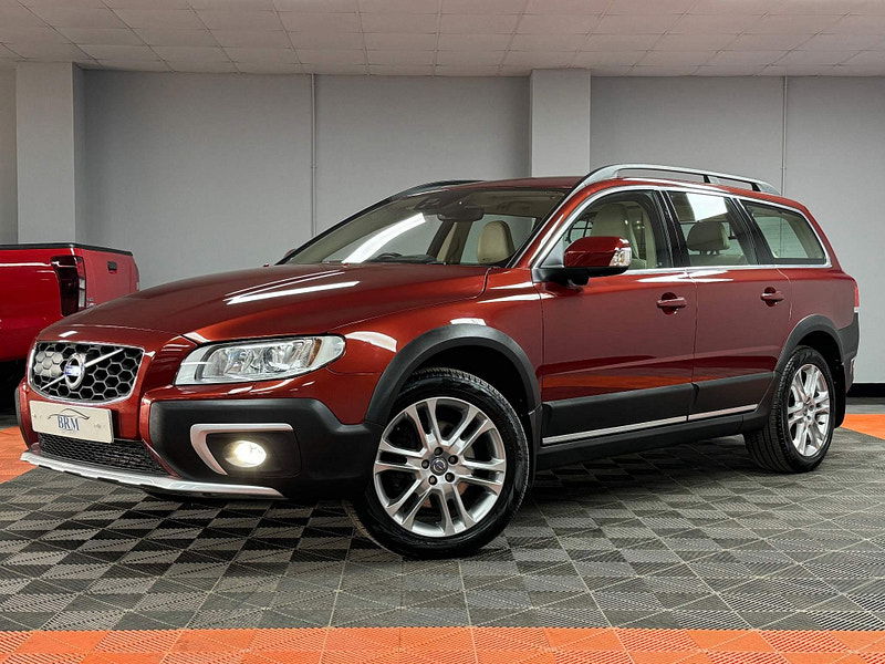 Volvo XC70 2.4 D5 SE Lux Geartronic AWD Euro 5 5dr 5dr Automatic 2024