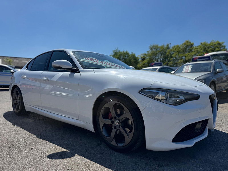 Alfa Romeo Giulia 2.2 TD Speciale Auto Euro 6 (s/s) 4dr 4dr Automatic 2025