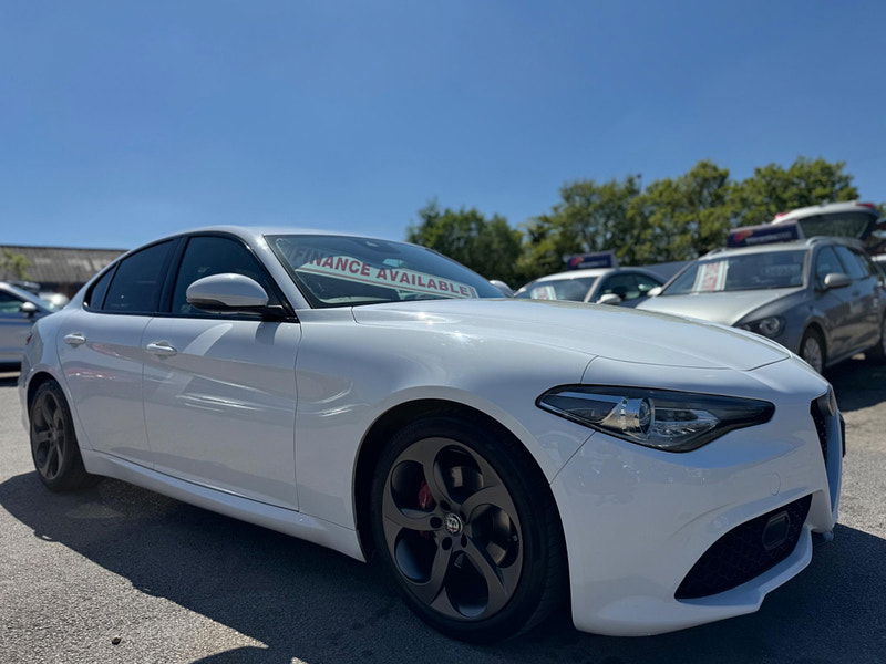 Alfa Romeo Giulia 2.2 TD Speciale Auto Euro 6 (s/s) 4dr 4dr Automatic 2025