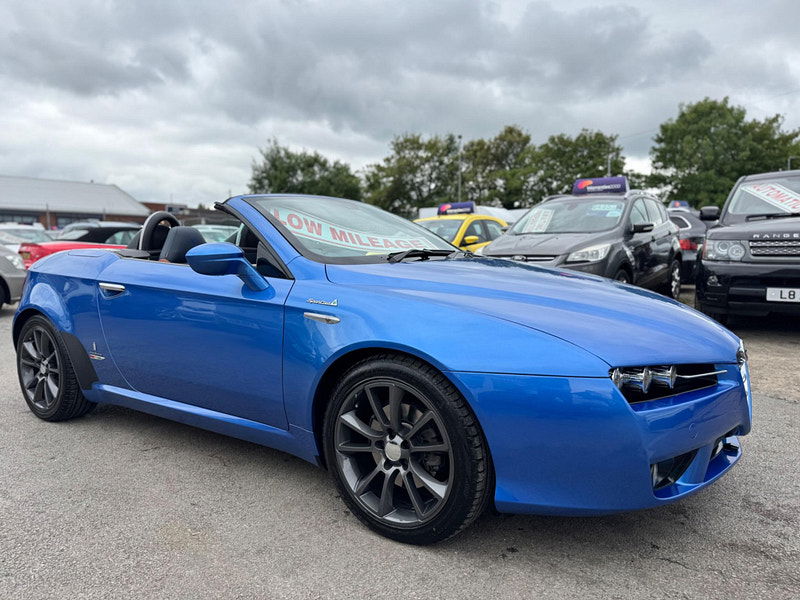 Alfa Romeo Spider 2.2 JTS 2dr 2dr Manual 2025