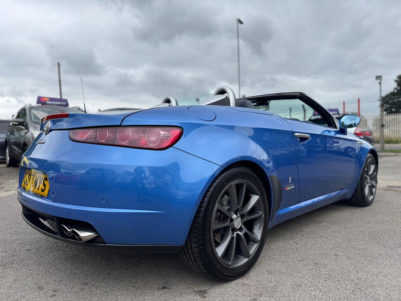 Alfa Romeo Spider 2.2 JTS 2dr 2dr Manual 2025