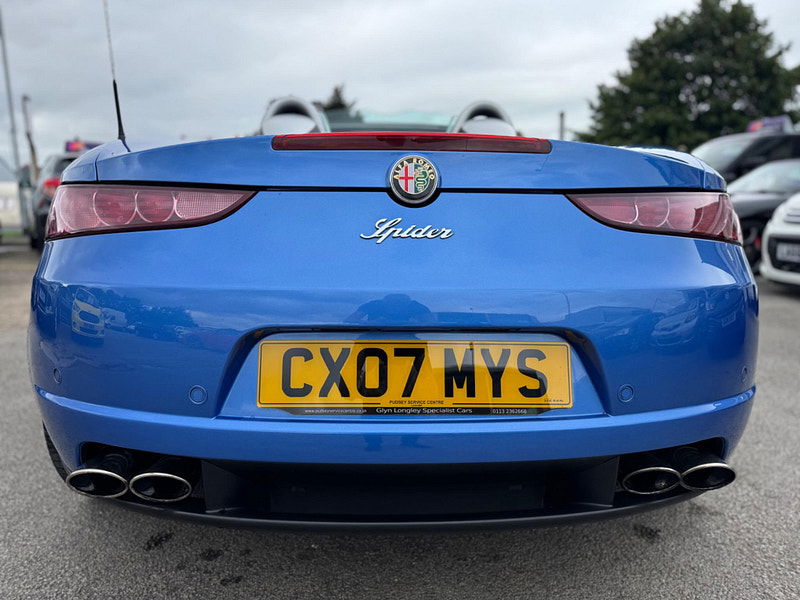 Alfa Romeo Spider 2.2 JTS 2dr 2dr Manual 2025