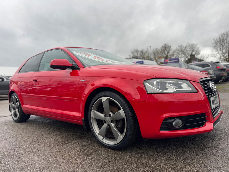 Audi A3 2.0 TDI Black Edition Hatchback 3dr Diesel Manual Euro 5 (s/s) (140 ps) 3dr Manual 2025