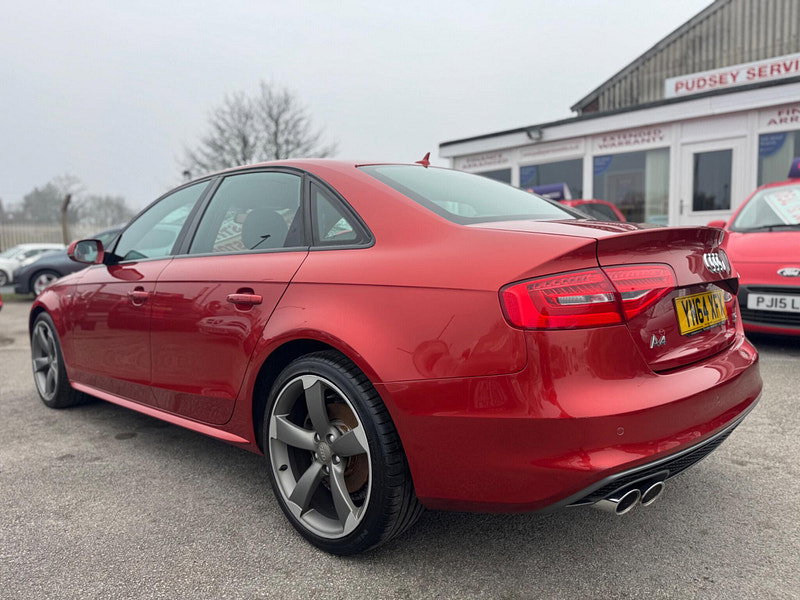 Audi A4 2.0 TDI Black Edition Saloon 4dr Diesel Manual quattro Euro 5 (s/s) (177 ps) 4dr Manual 2026