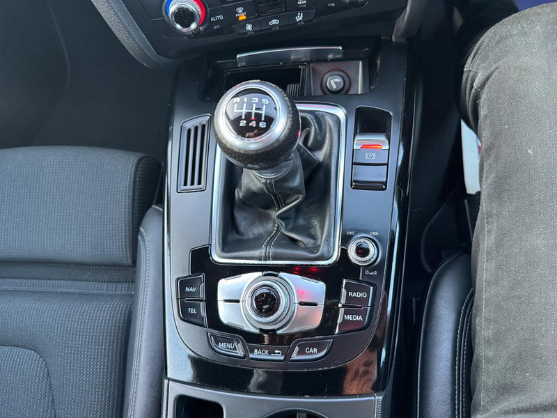 Audi A4 2.0 TDI Black Edition Saloon 4dr Diesel Manual quattro Euro 5 (s/s) (177 ps) 4dr Manual 2026