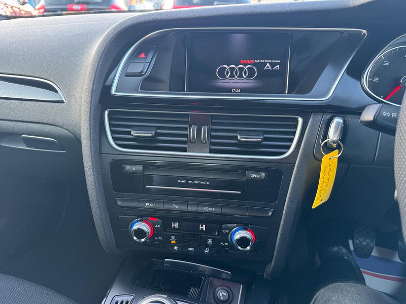 Audi A4 2.0 TDI Black Edition Saloon 4dr Diesel Manual quattro Euro 5 (s/s) (177 ps) 4dr Manual 2026