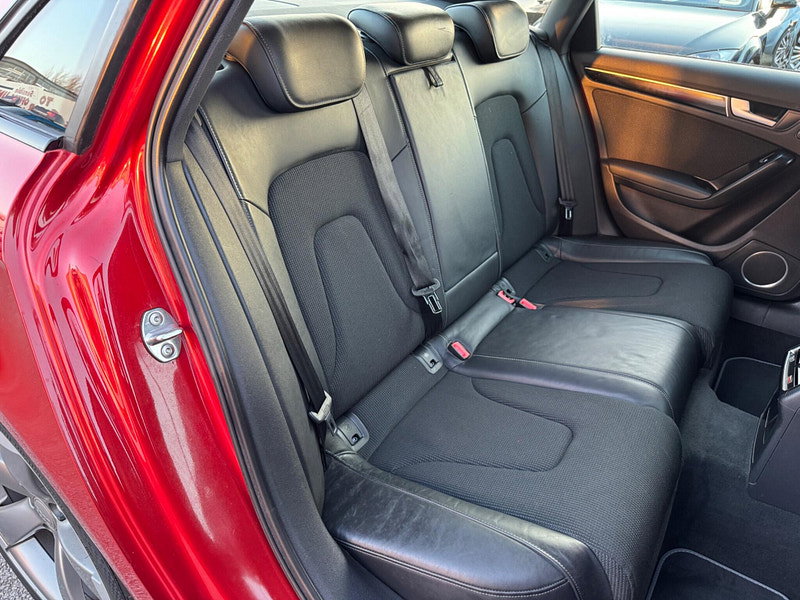 Audi A4 2.0 TDI Black Edition Saloon 4dr Diesel Manual quattro Euro 5 (s/s) (177 ps) 4dr Manual 2026