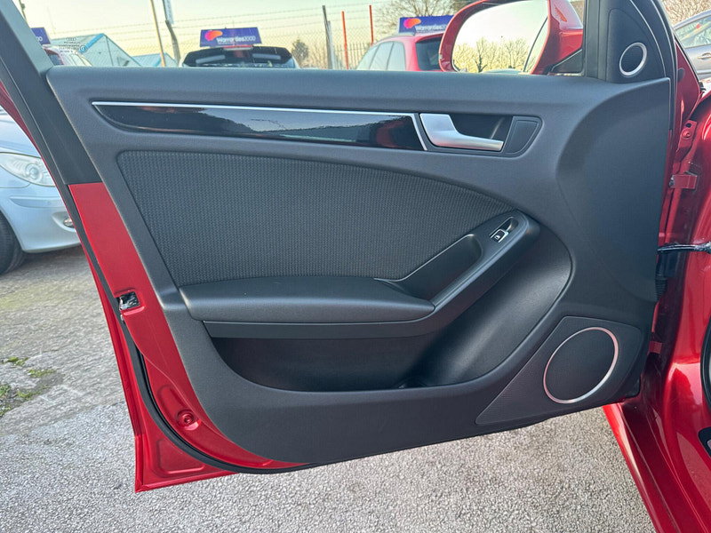 Audi A4 2.0 TDI Black Edition Saloon 4dr Diesel Manual quattro Euro 5 (s/s) (177 ps) 4dr Manual 2026