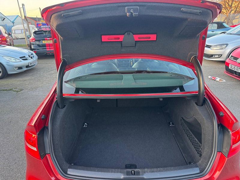 Audi A4 2.0 TDI Black Edition Saloon 4dr Diesel Manual quattro Euro 5 (s/s) (177 ps) 4dr Manual 2026