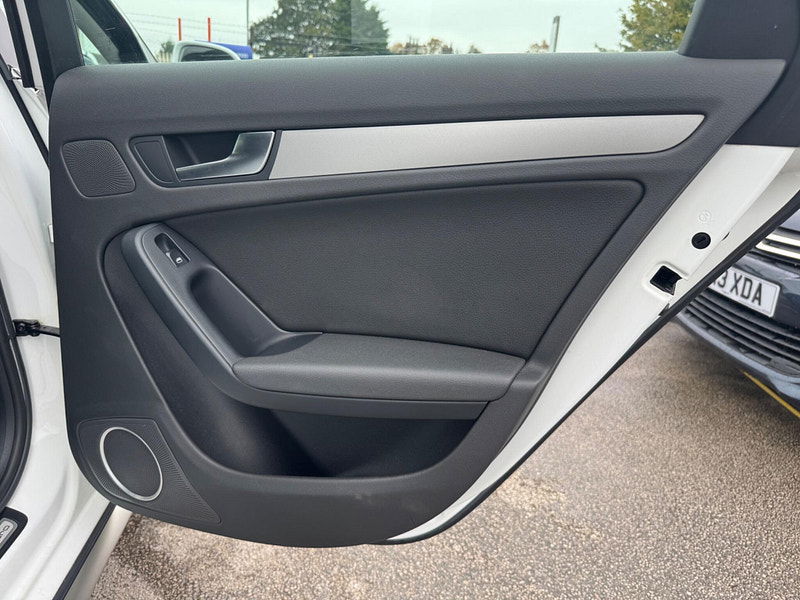 Audi A4 allroad 2.0 TDI Estate 5dr Diesel Manual quattro Euro 5 (170 ps) 5dr Manual 2025