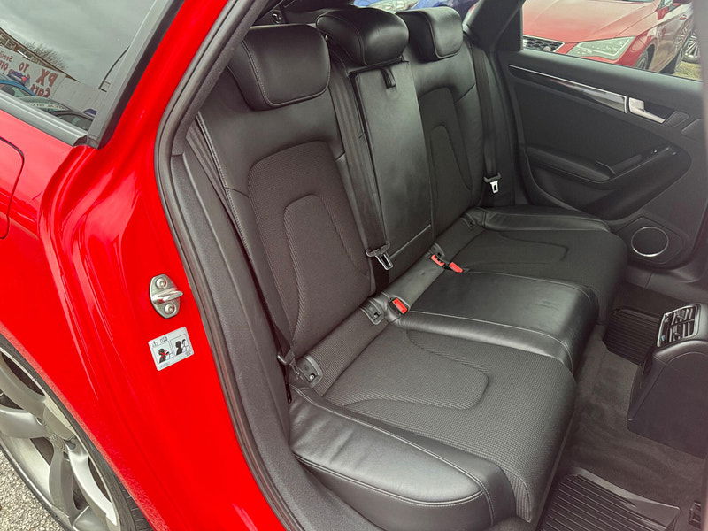 Audi A4 Avant 2.0 TDI Black Edition Euro 5 (s/s) 5dr 5dr Manual 2026