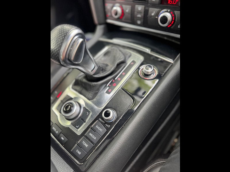 Audi Q7 3.0 TDI V6 S line Tiptronic quattro Euro 5 (s/s) 5dr 5dr Automatic 2025
