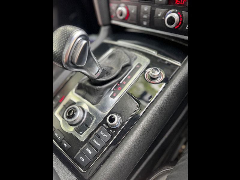Audi Q7 3.0 TDI V6 S line Tiptronic quattro Euro 5 (s/s) 5dr 5dr Automatic 2025