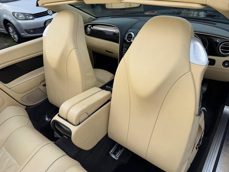 Bentley Continental 6.0 W12 GTC Auto 4WD Euro 4 2dr 2dr Automatic 2026