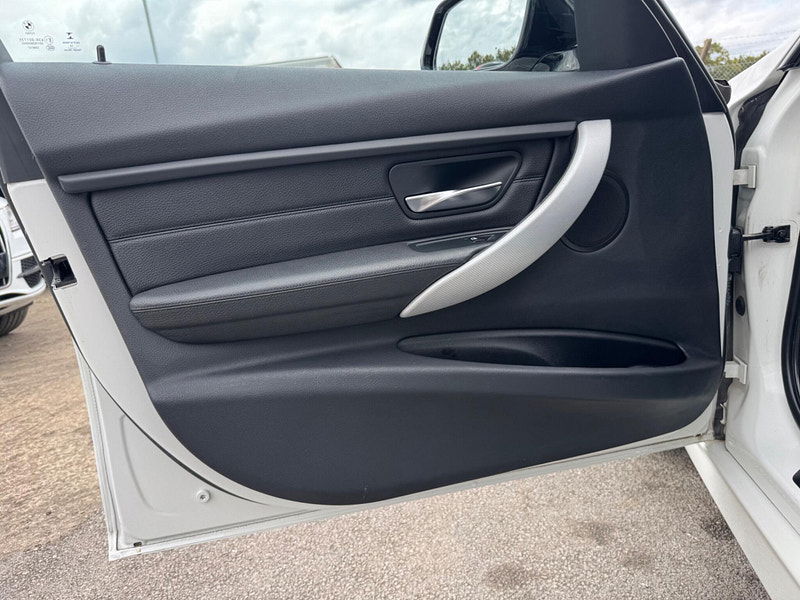 BMW 3 Series 2.0 318d M Sport Euro 5 (s/s) 4dr 4dr Manual 2025