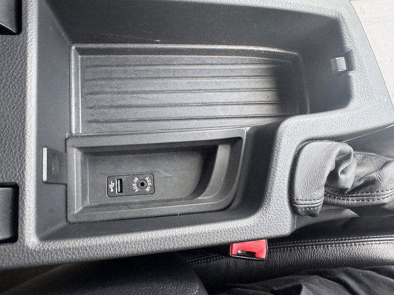 BMW 3 Series 2.0 318d M Sport Euro 5 (s/s) 4dr 4dr Manual 2026