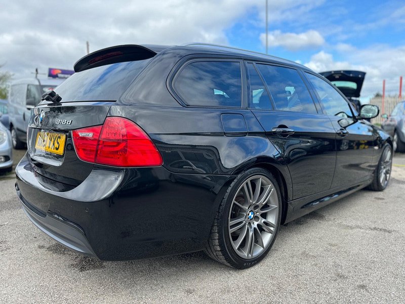 BMW 3 Series 2.0 318d Sport Plus Edition Touring Euro 5 (s/s) 5dr 5dr Manual 2024