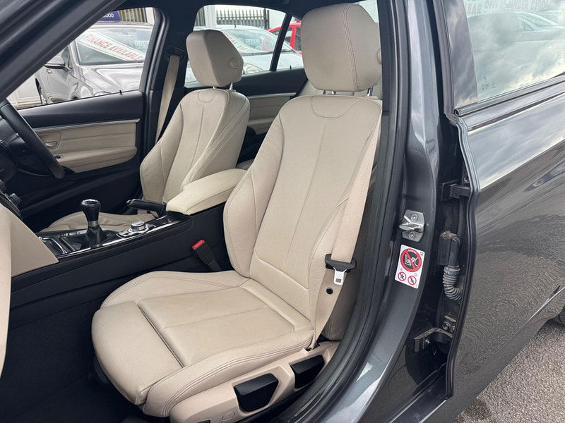 BMW 3 Series 2.0 330i M Sport Euro 6 (s/s) 4dr 4dr Manual 2025