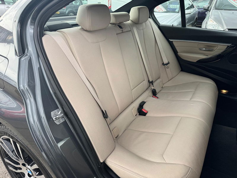 BMW 3 Series 2.0 330i M Sport Euro 6 (s/s) 4dr 4dr Manual 2025