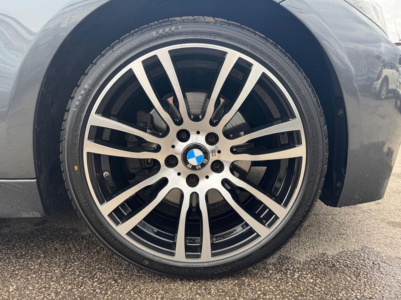 BMW 3 Series 2.0 330i M Sport Euro 6 (s/s) 4dr 4dr Manual 2025
